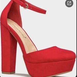 Sabrina Block Heel Pumps